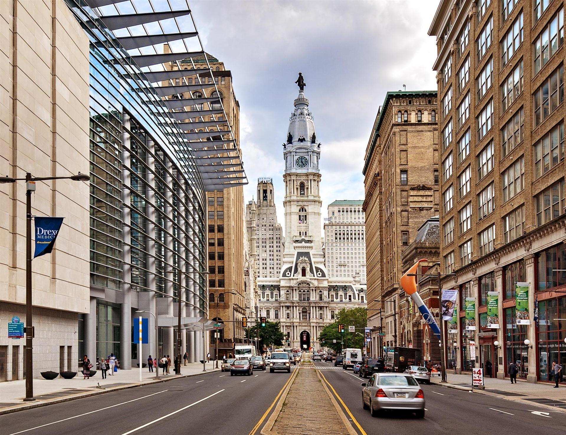 Aloft Philadelphia Downtown image