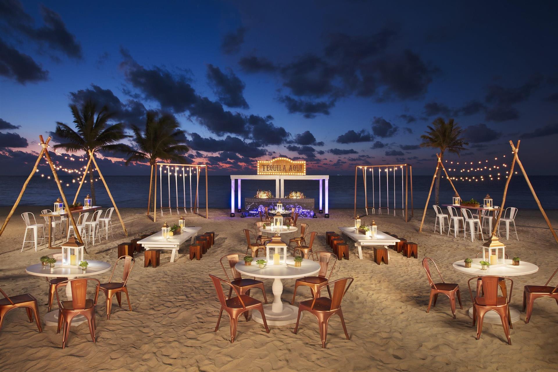 Breathless Riviera Cancun Resort & Spa, Adults All-Inclusive в Puerto Morelos, MX