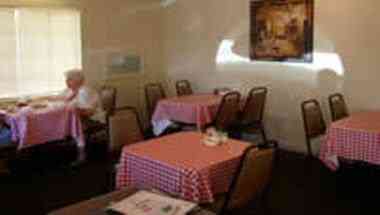 Fredericksburg, TX의 Sunset Inn Motel & Restaurant