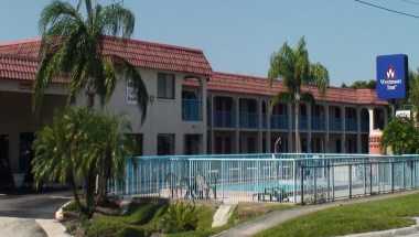 Westmont Inn Lakeland in Lakeland, FL