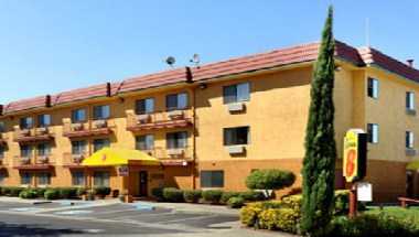 Chico, CA의 Super 8 by Wyndham Chico