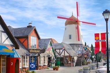 Solvang, CA의 Solvang Conference & Visitors Bureau
