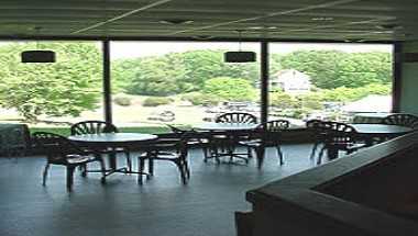 Lowell, MAにおけるTrull Brook Tennis Center