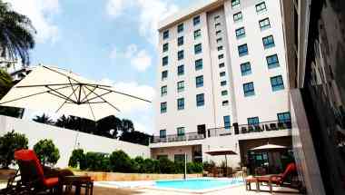 Star Land Hotel en Douala, CM