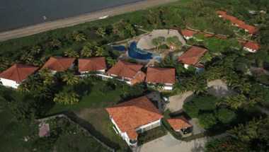 San Jose, CR 的 Ecoplaya Beach Resort Hotel