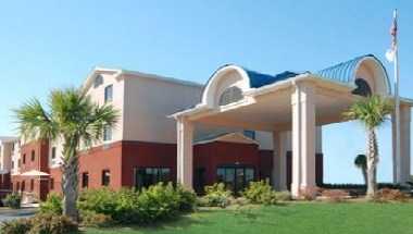 Chipley, FLにおけるComfort Inn and Suites