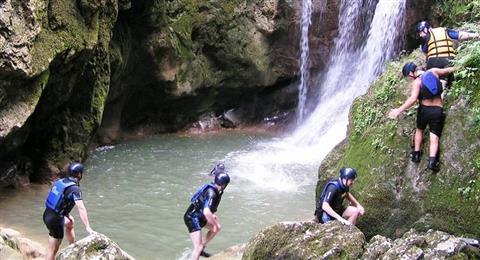 Canyoning
