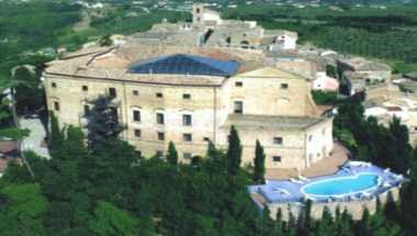 Castello Chiola em Loreto Aprutino, IT