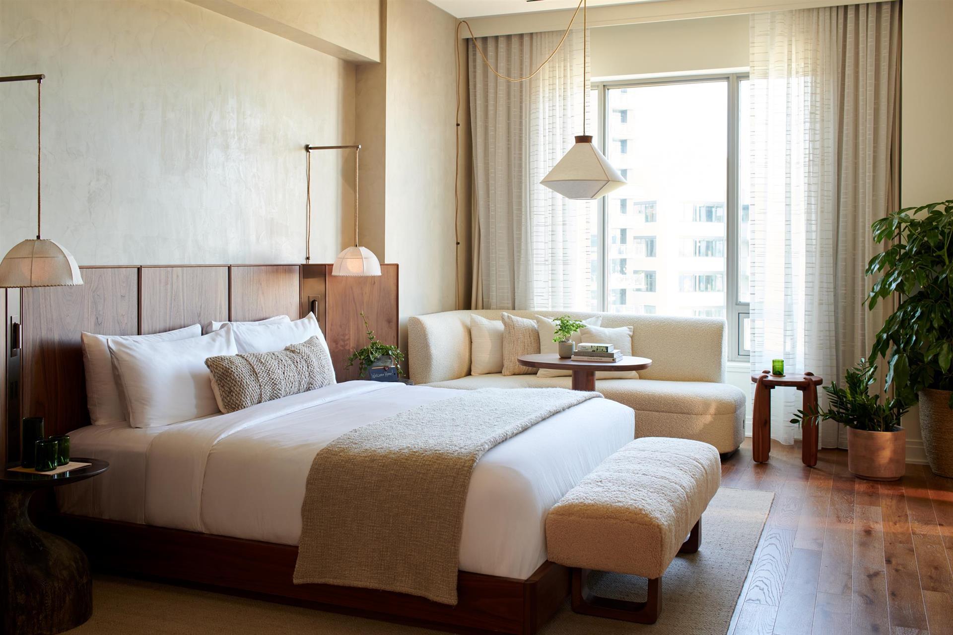 1 Hotel Seattle image