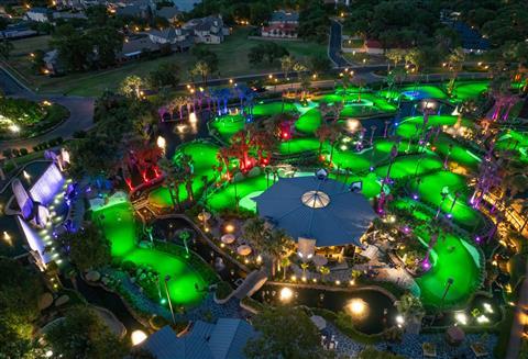 Whitewater 18-Hole Putting Course