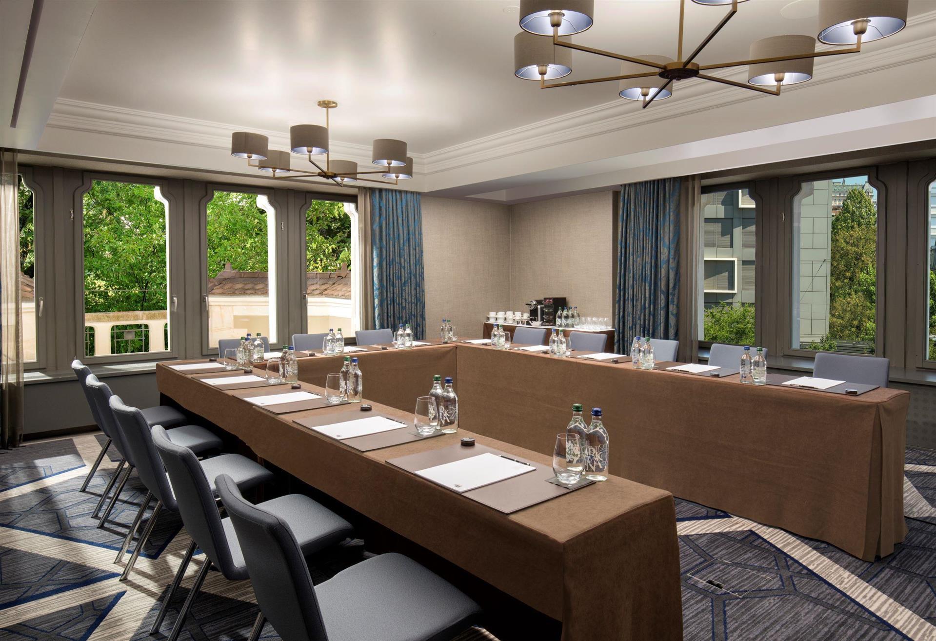 Afbeelding vergaderzaal