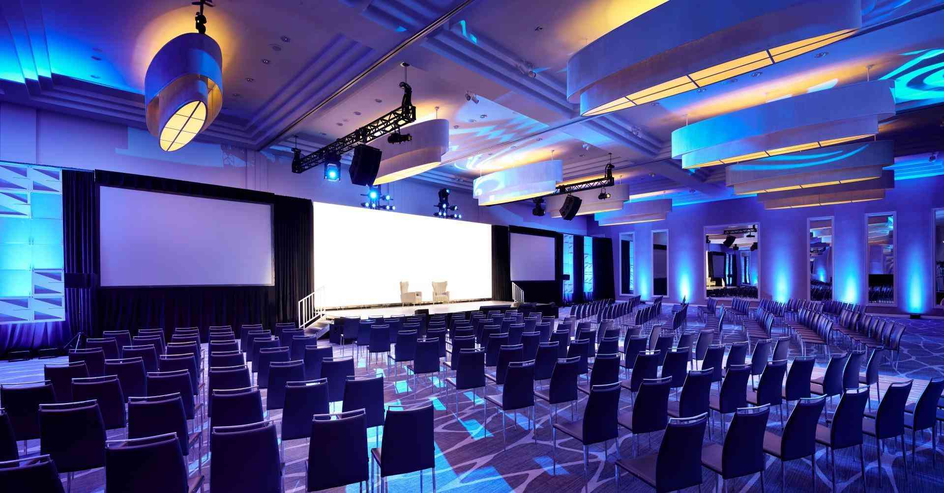 Sheraton Grand Nashville Downtown- NEWLY RENOVATED! в Nashville, TN