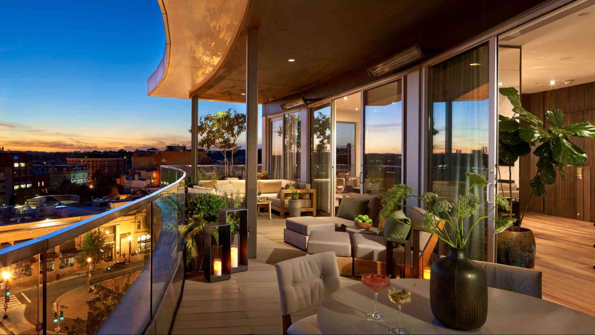 The Dupont Circle, Doyle Collection в Washington, DC