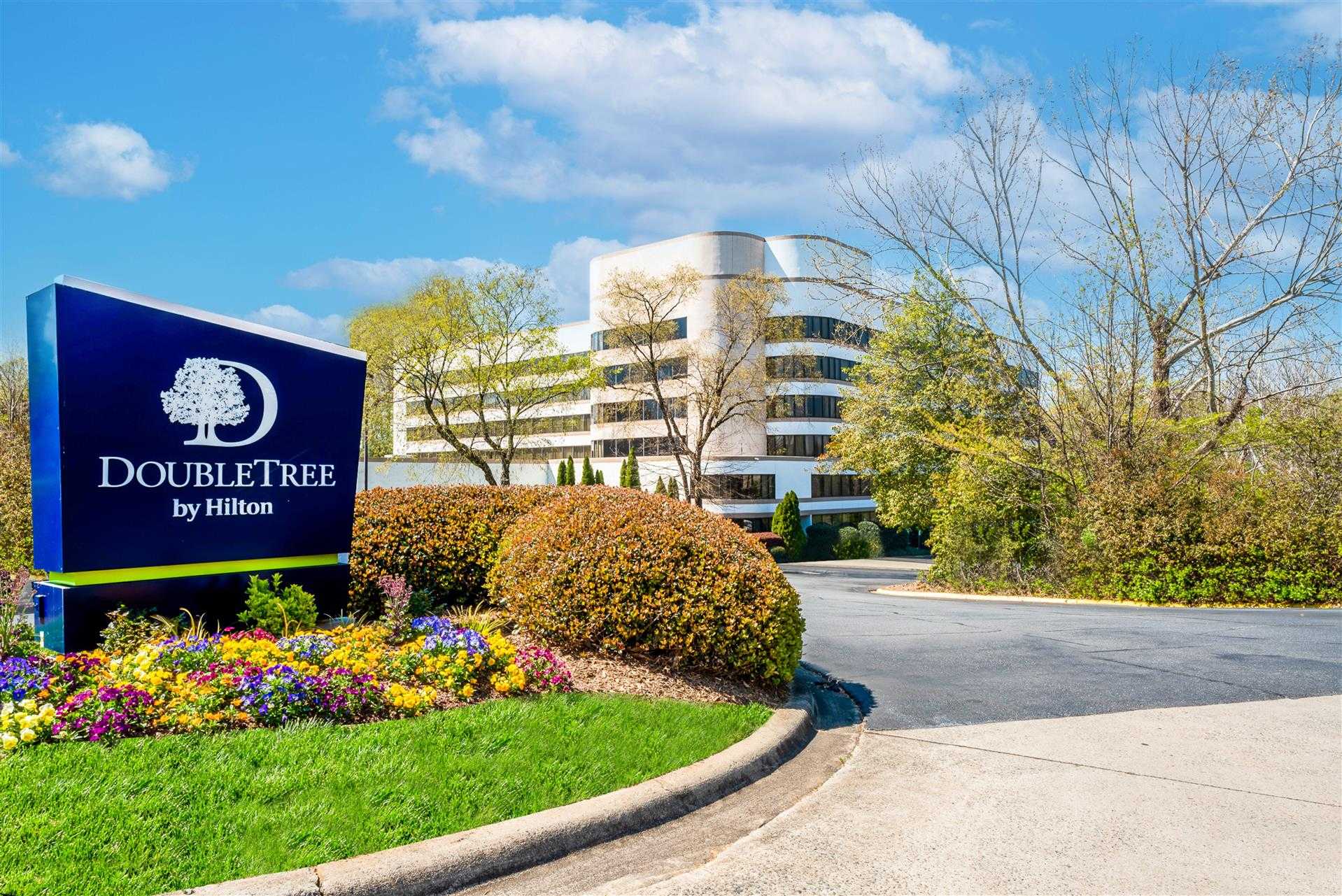 Charlotte, NCにおけるDoubleTree by Hilton South Charlotte Tyvola