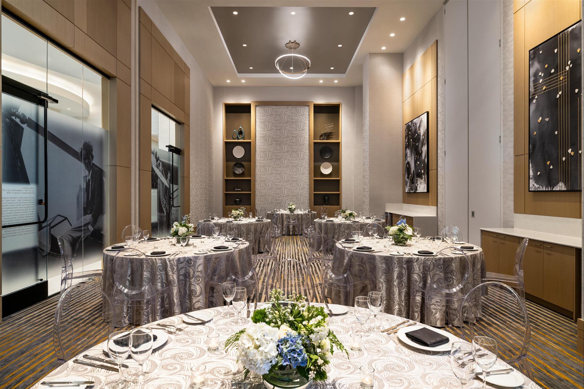 Изображение помещения для встречи