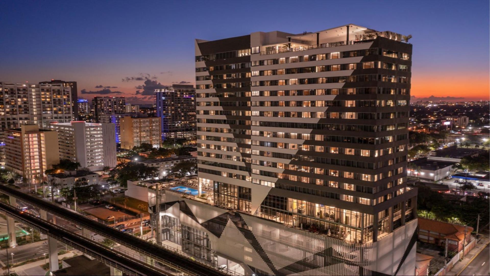 Element Miami Brickell image