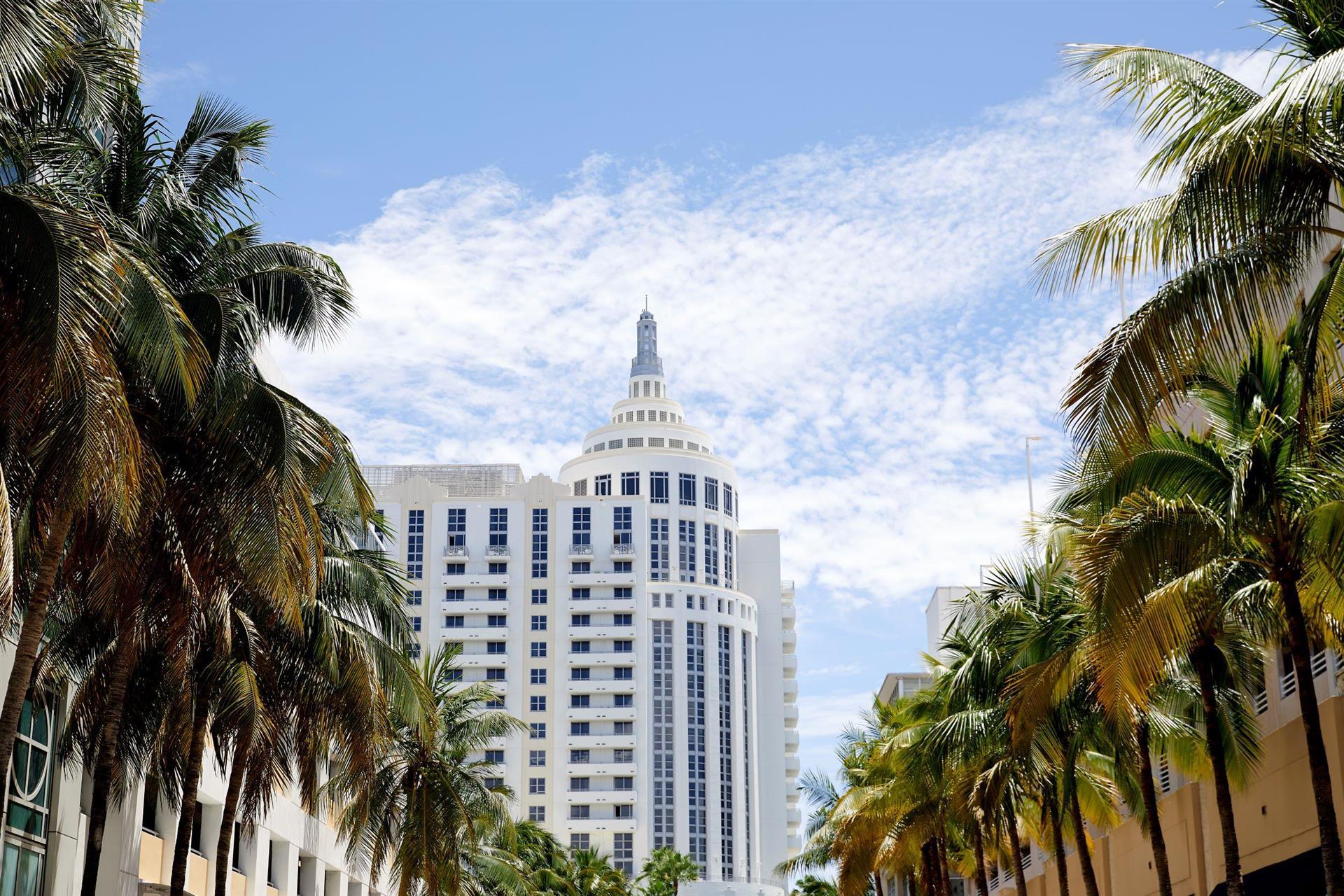 Loews Miami Beach Hotel in Miami Beach, FL