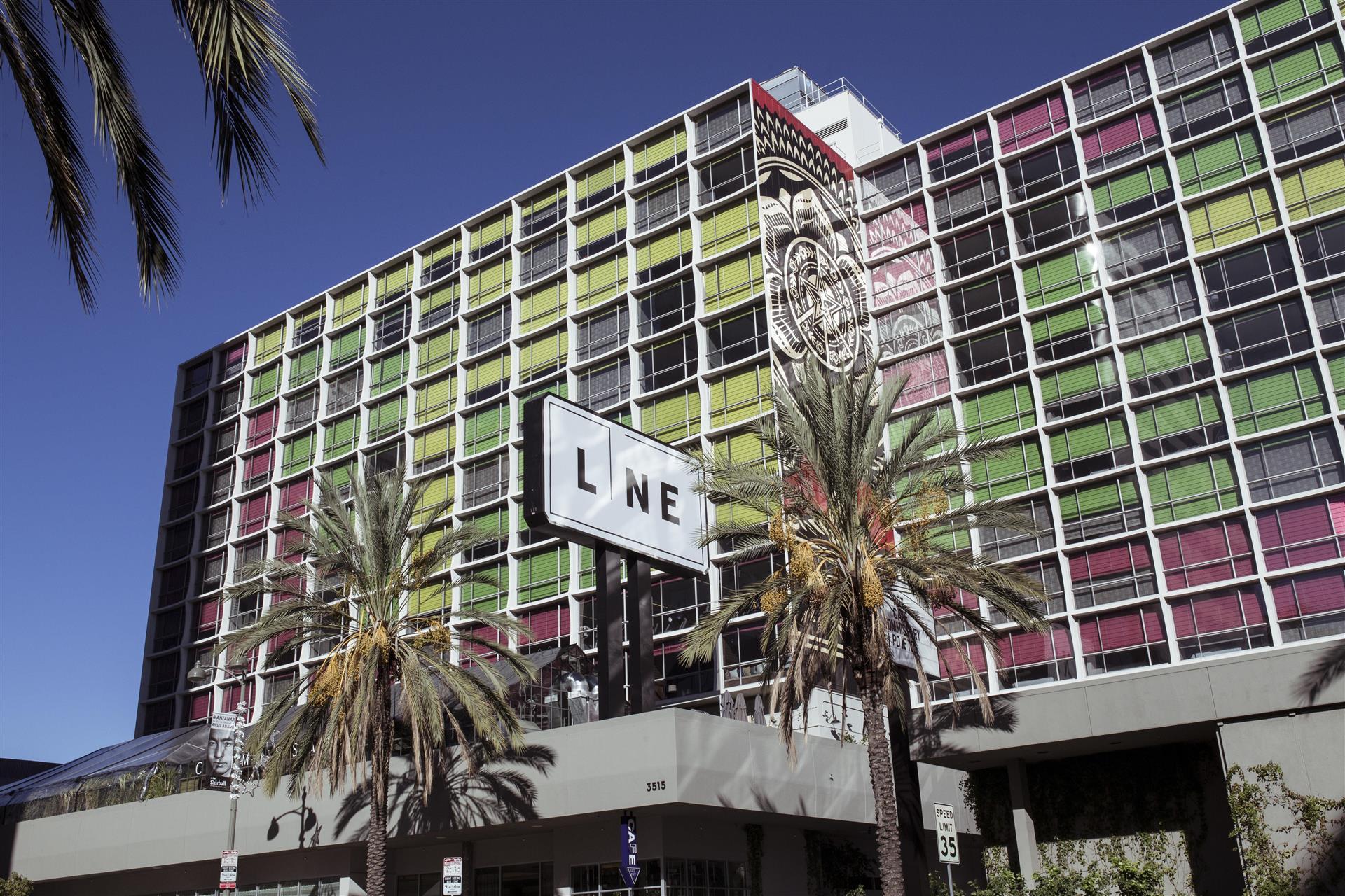 The LINE LA в Los Angeles, CA