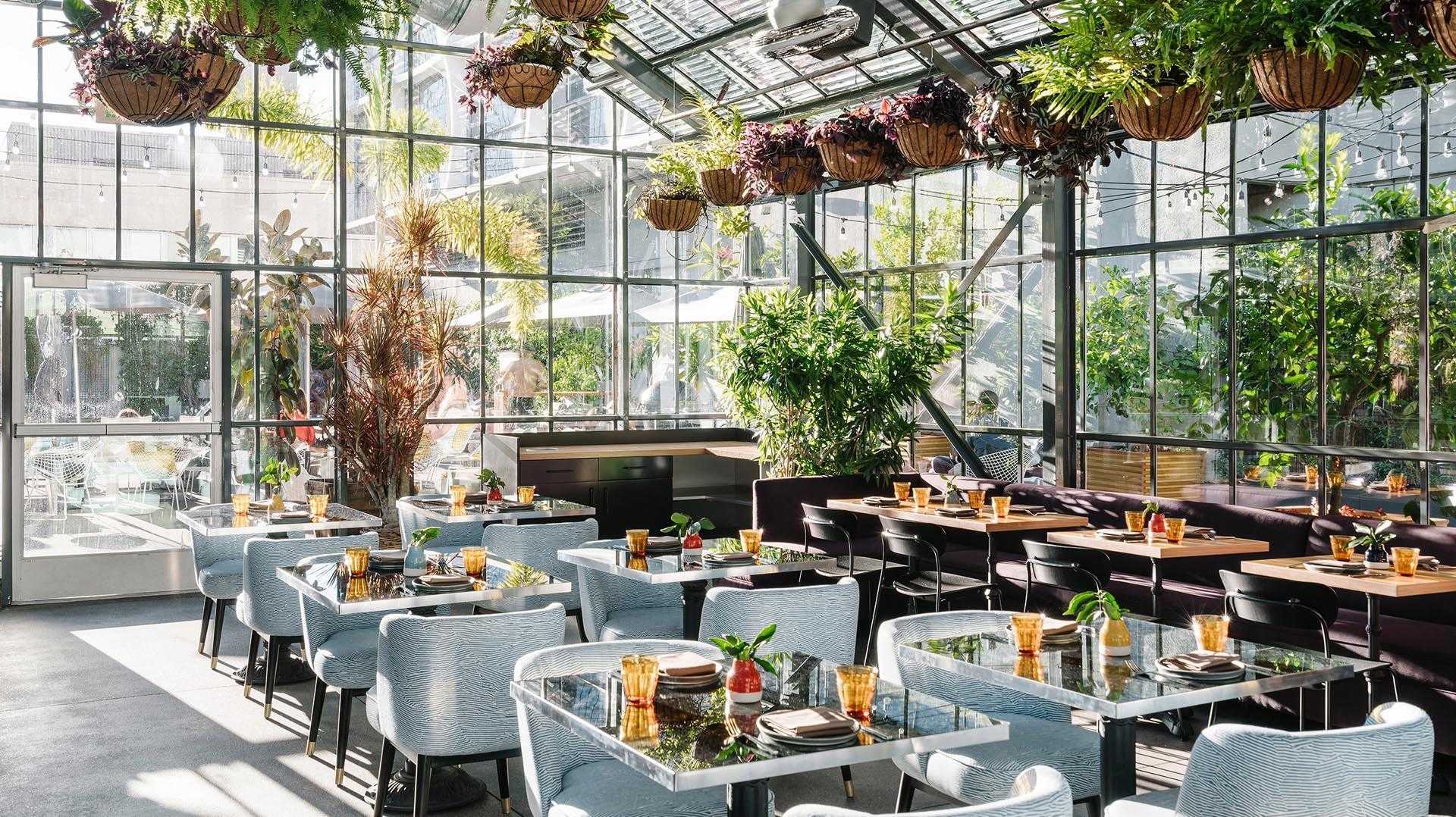 The LINE LA à Los Angeles, CA