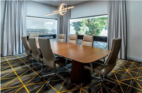 Holiday Inn Dublin - Pleasanton в Дублин, CA