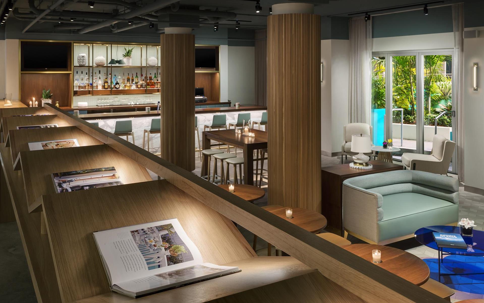 Imagen de promoción Fall Into Group Savings and Pick Your Perks!