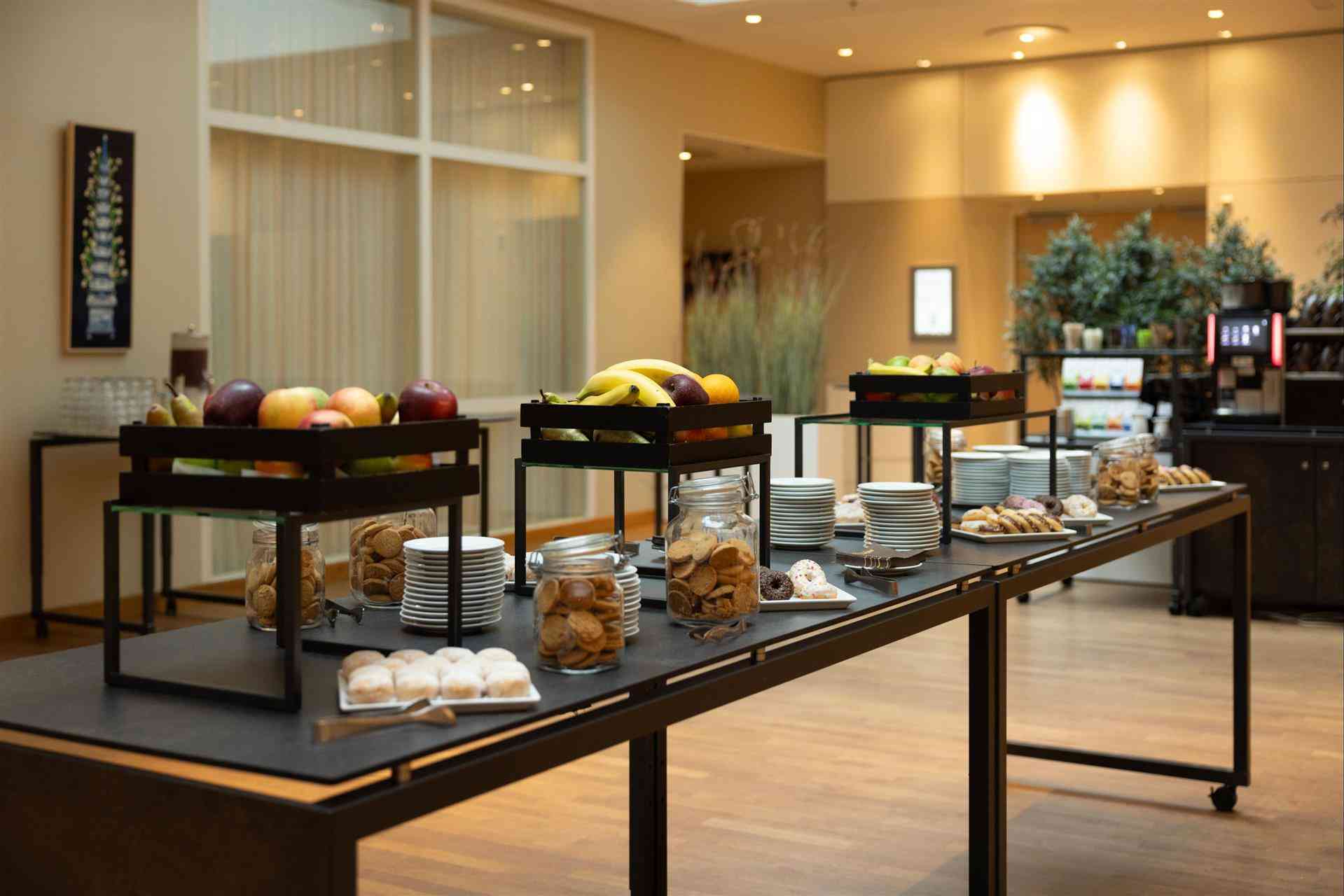 Movenpick Hotel Amsterdam City Centre в Amsterdam, NL