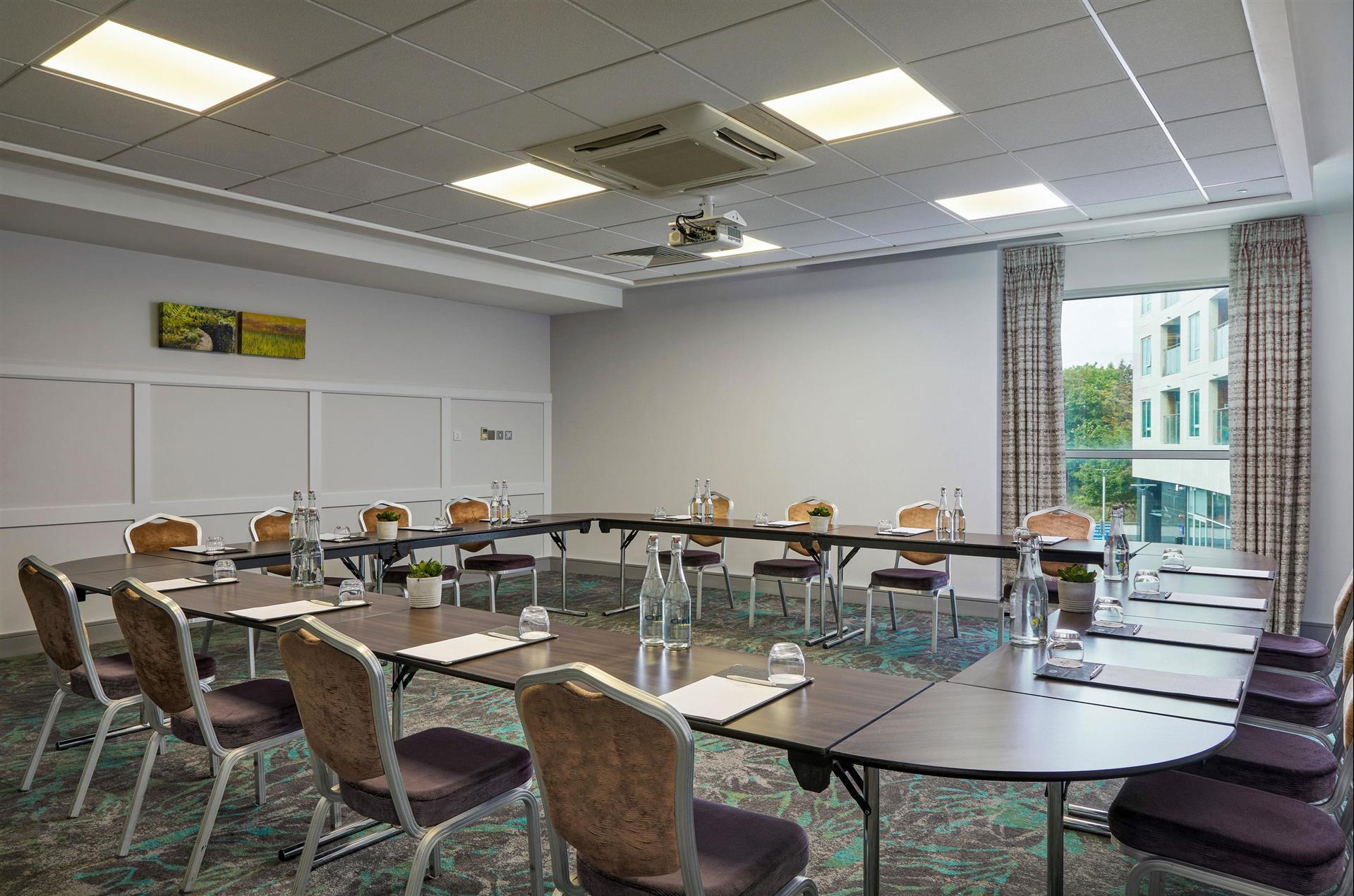 Imagen de la sala de reuniones