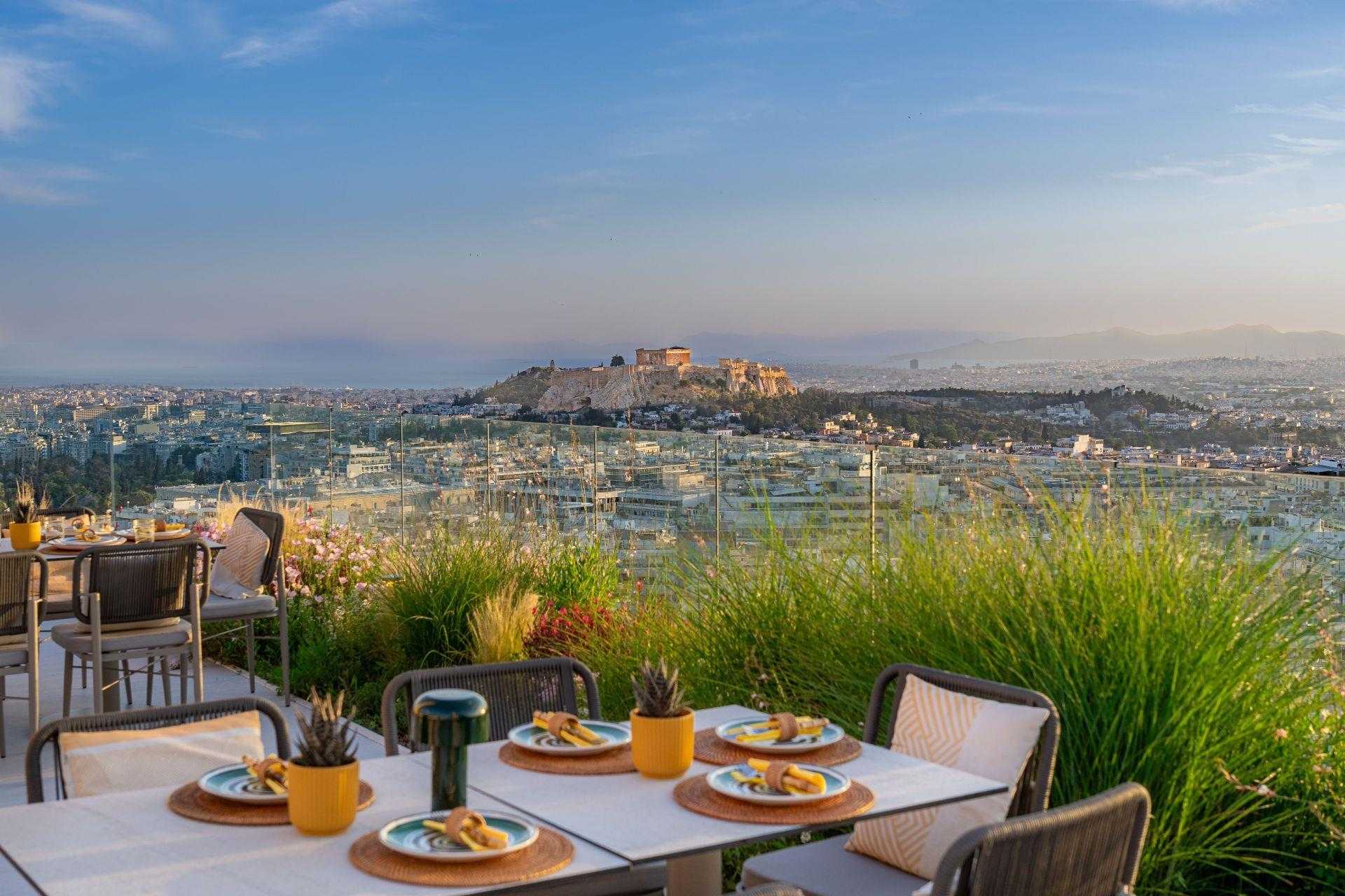 St George Lycabettus Lifestyle Hotel в Athens, GR
