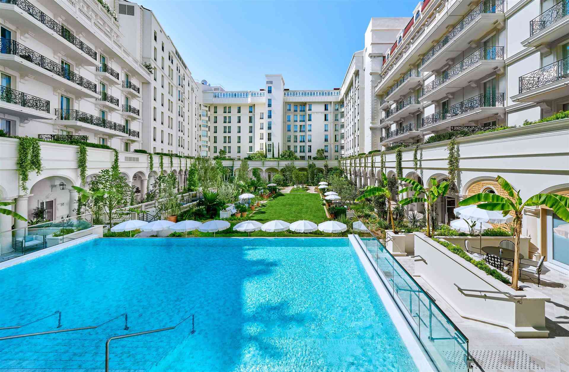 Carlton Cannes, a Regent Hotel à Cannes, FR