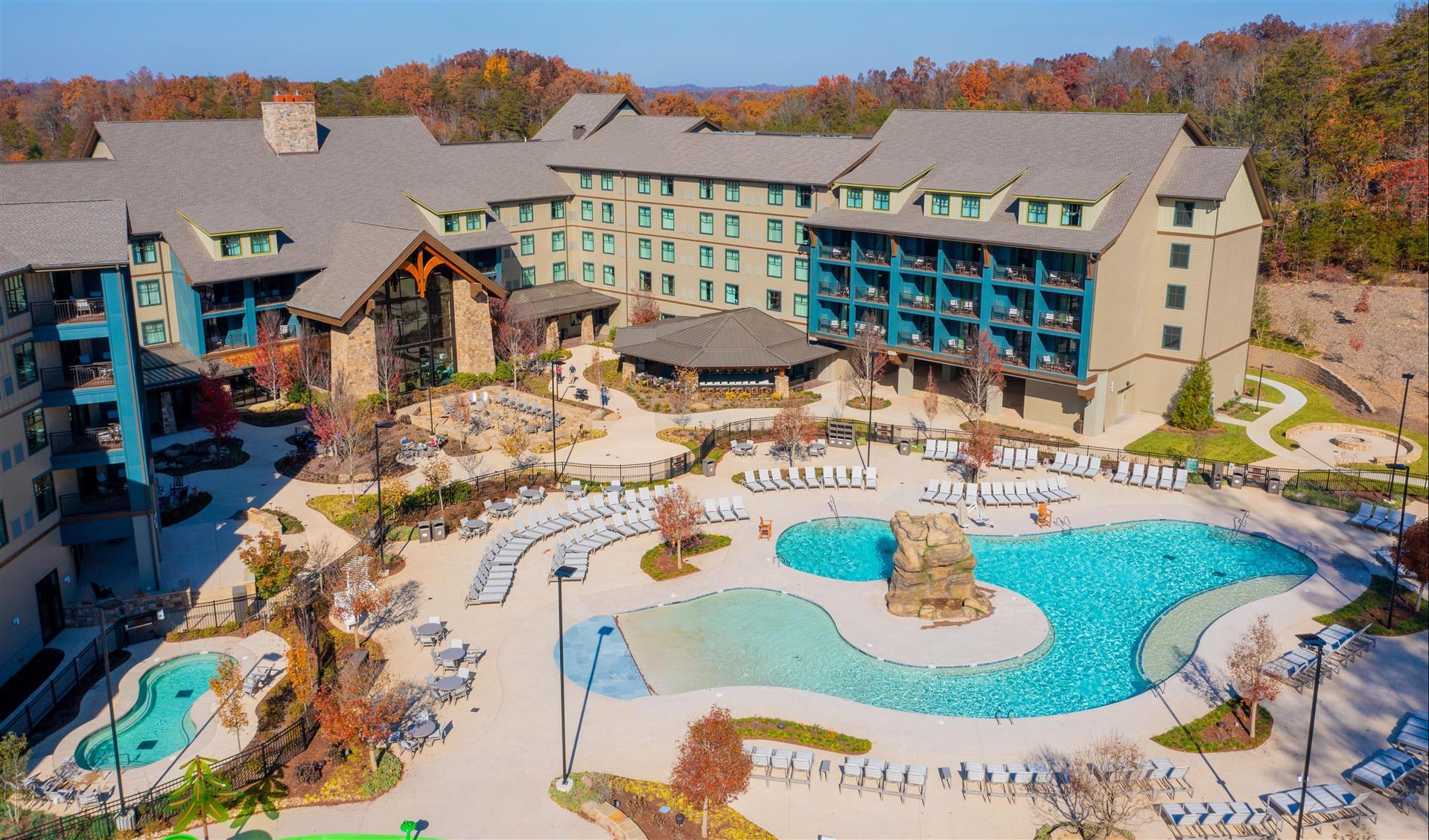 Pigeon Forge, TN의 Dollywood's HeartSong Lodge & Resort