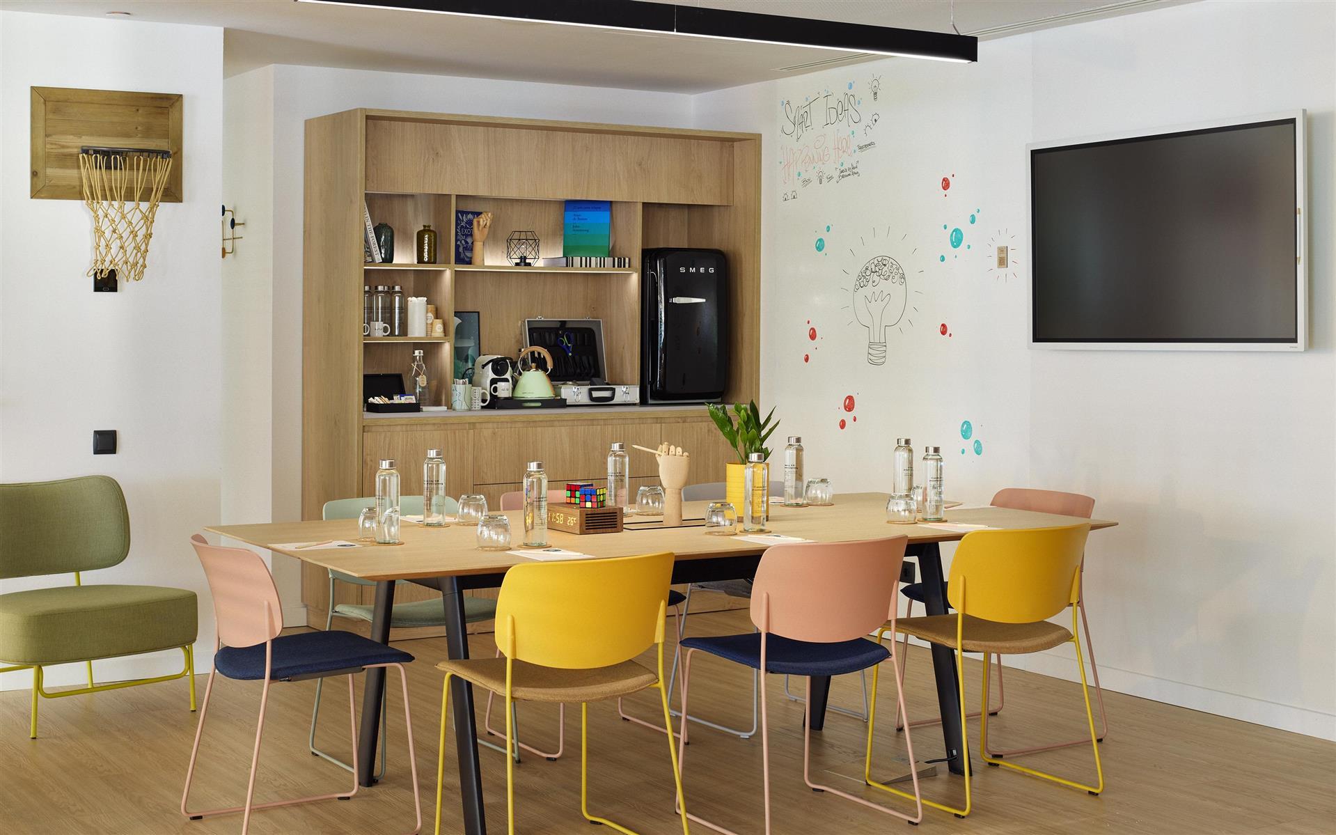 Imagen de promoción Meet Beyond Expectations