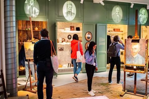 Van Gogh Village Museum