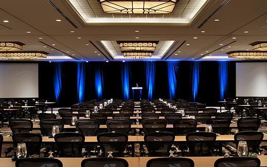 50% off Destination Fee + Double Points kuva