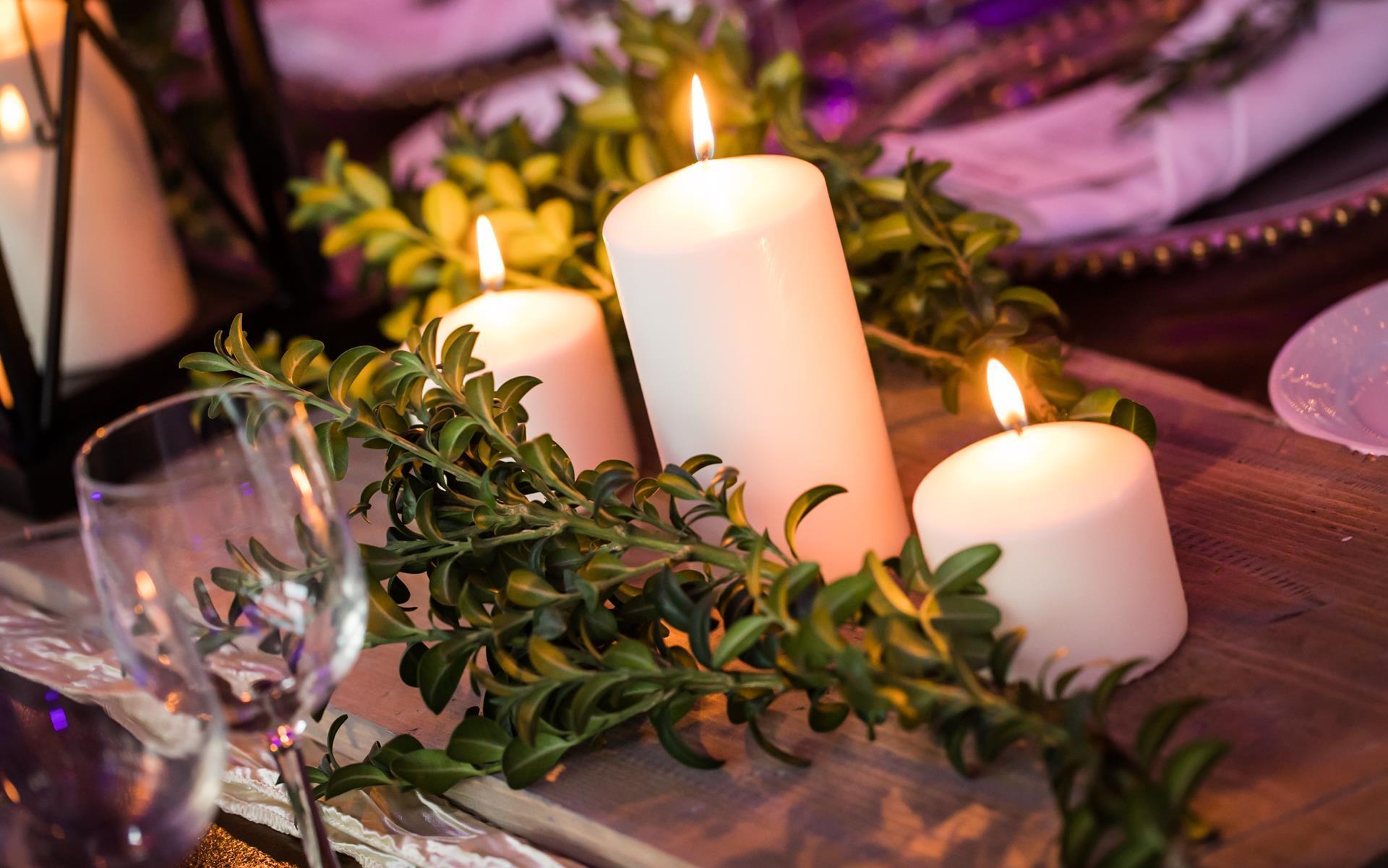 Boca Raton Marriott at Boca Center Save on Holiday Parties!