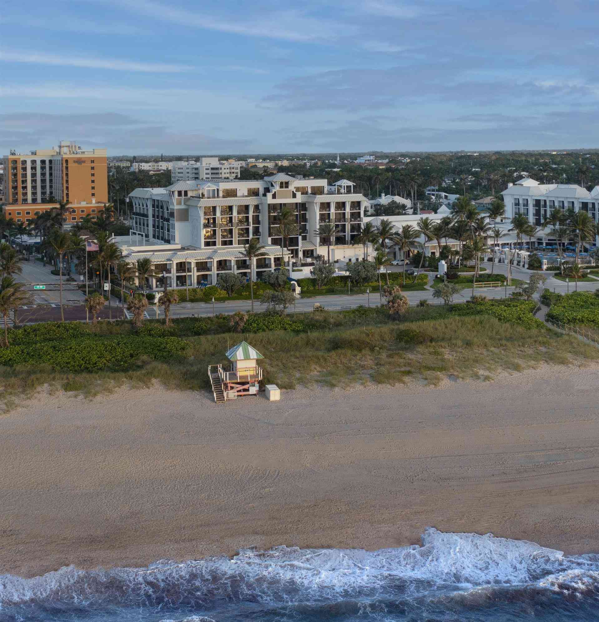 Opal Grand Oceanfront Resort & Spa в Delray Beach, FL