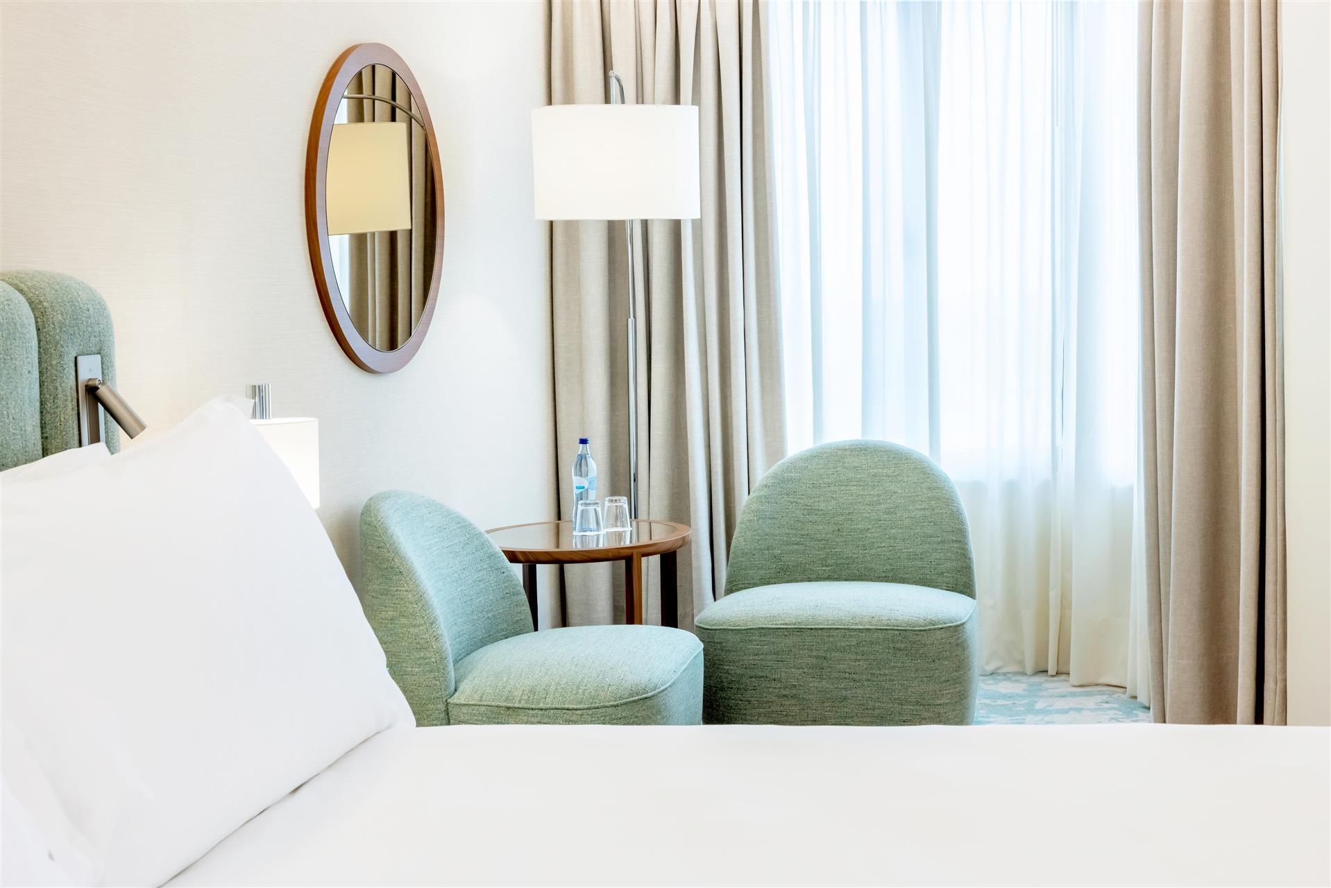 Crowne Plaza Porto image