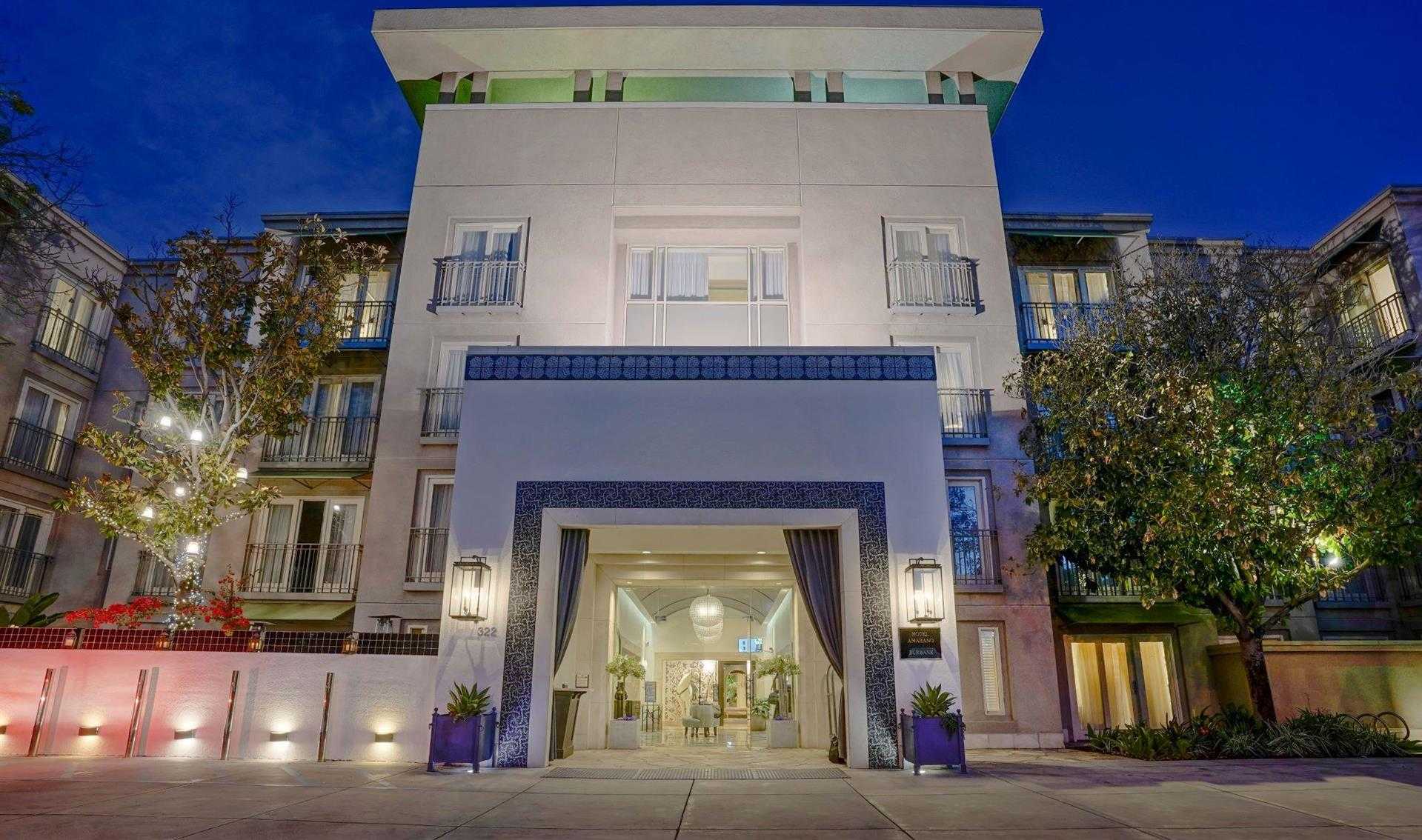 Hotel Amarano Burbank-Hollywood в Burbank, CA