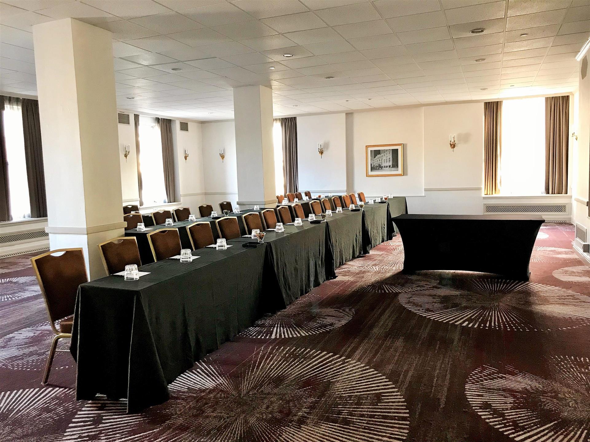 ミーティングルームの画像