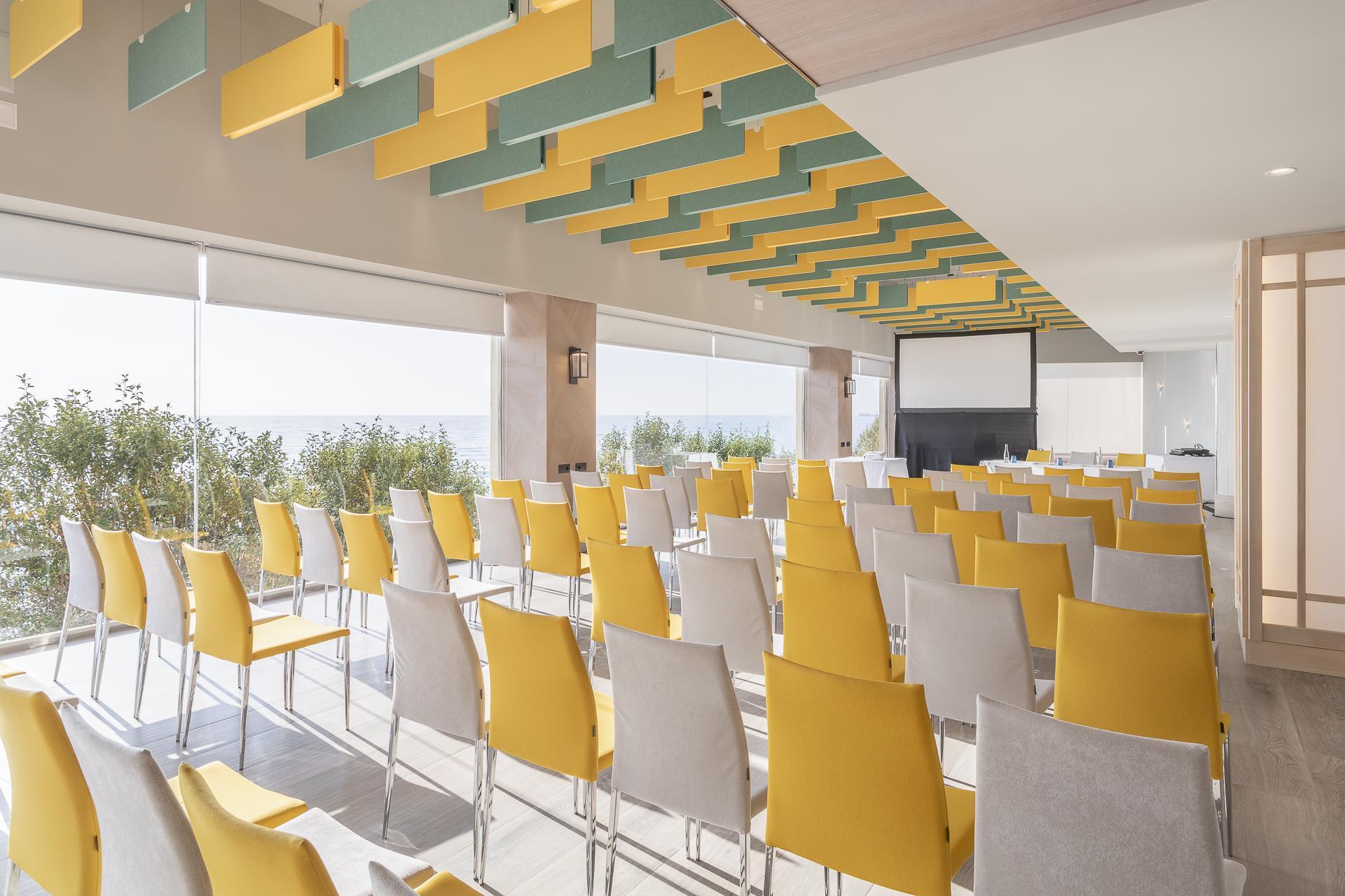 Imagen de la sala de reuniones