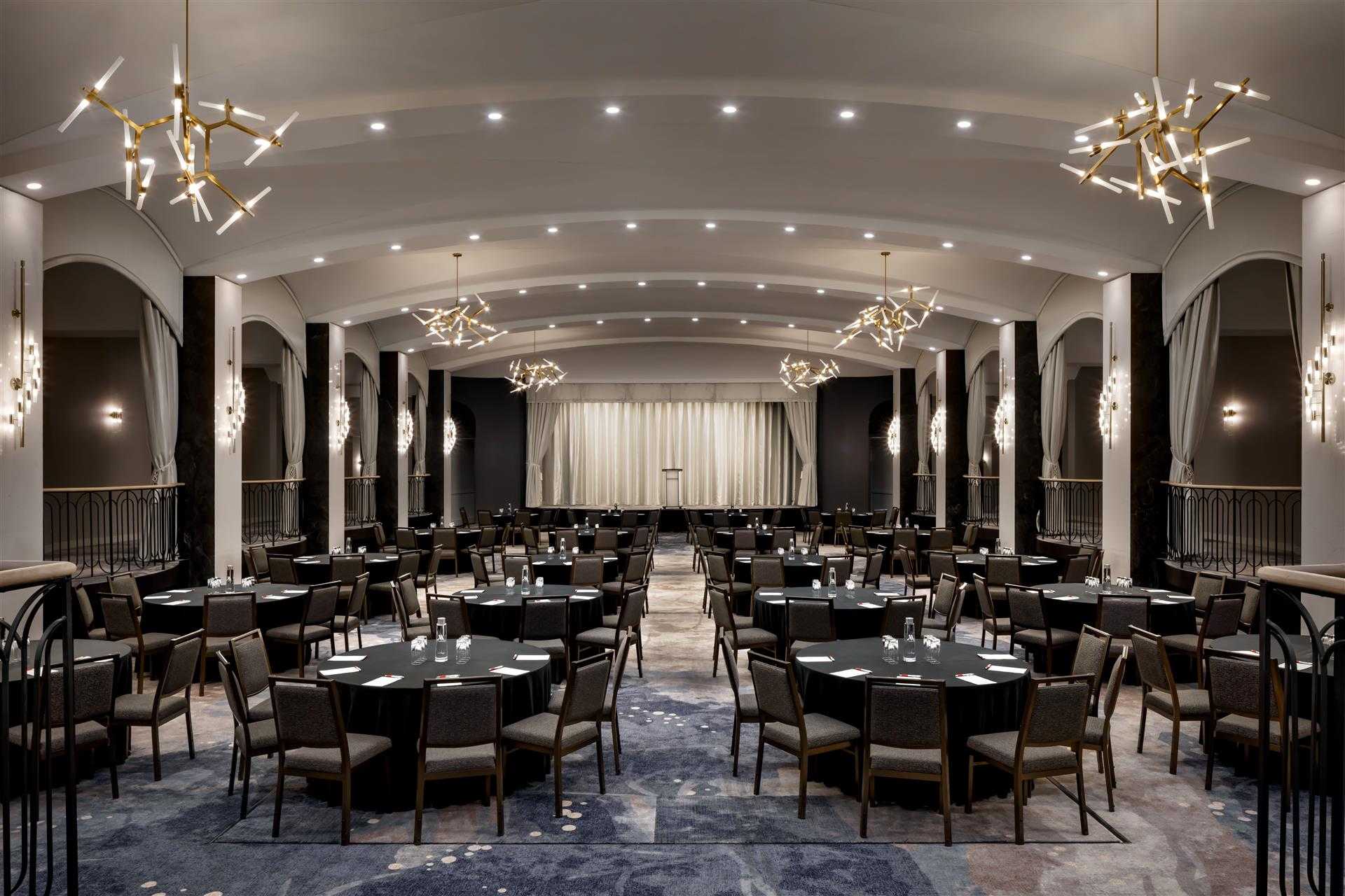 Montreal Marriott Chateau Champlain в Montreal, QC