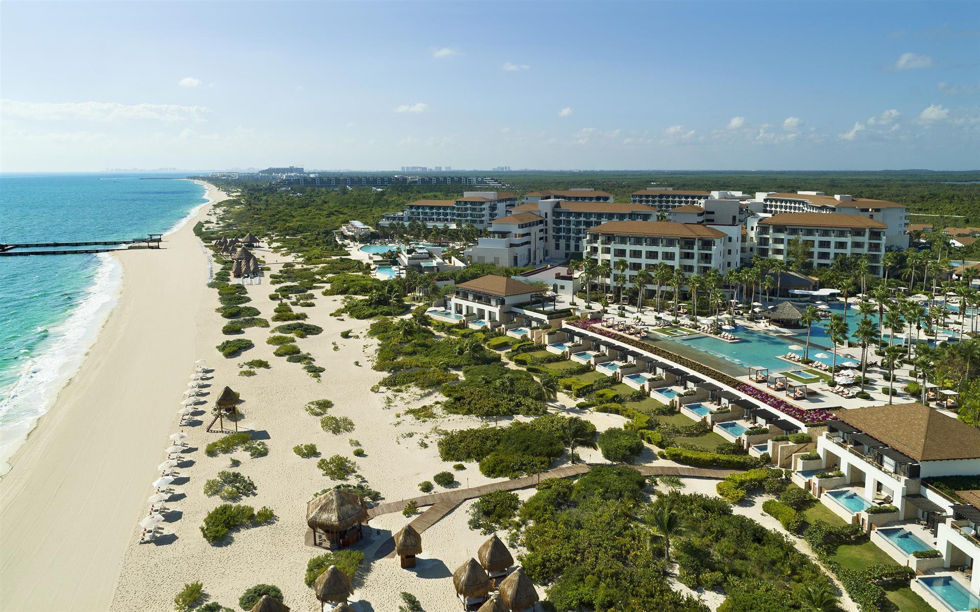 Secrets Playa Mujeres Resort: A Stunning New Look of Sophistication Awaits your Group image