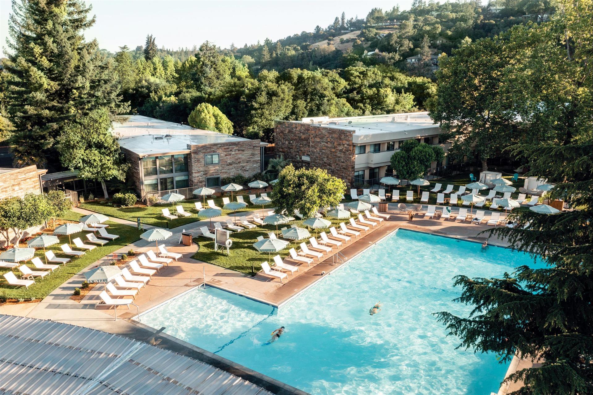 Flamingo Resort and Spa Santa Rosa Sonoma, Tapestry by Hilton image