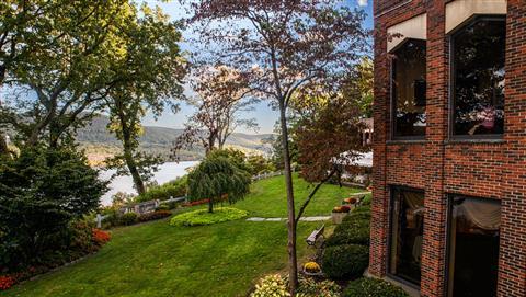 The Thayer Hotel в West Point, NY