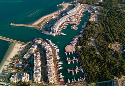 Playa Mujeres V&V Marina