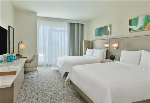 Art Ovation Hotel, Autograph Collection в Sarasota, FL