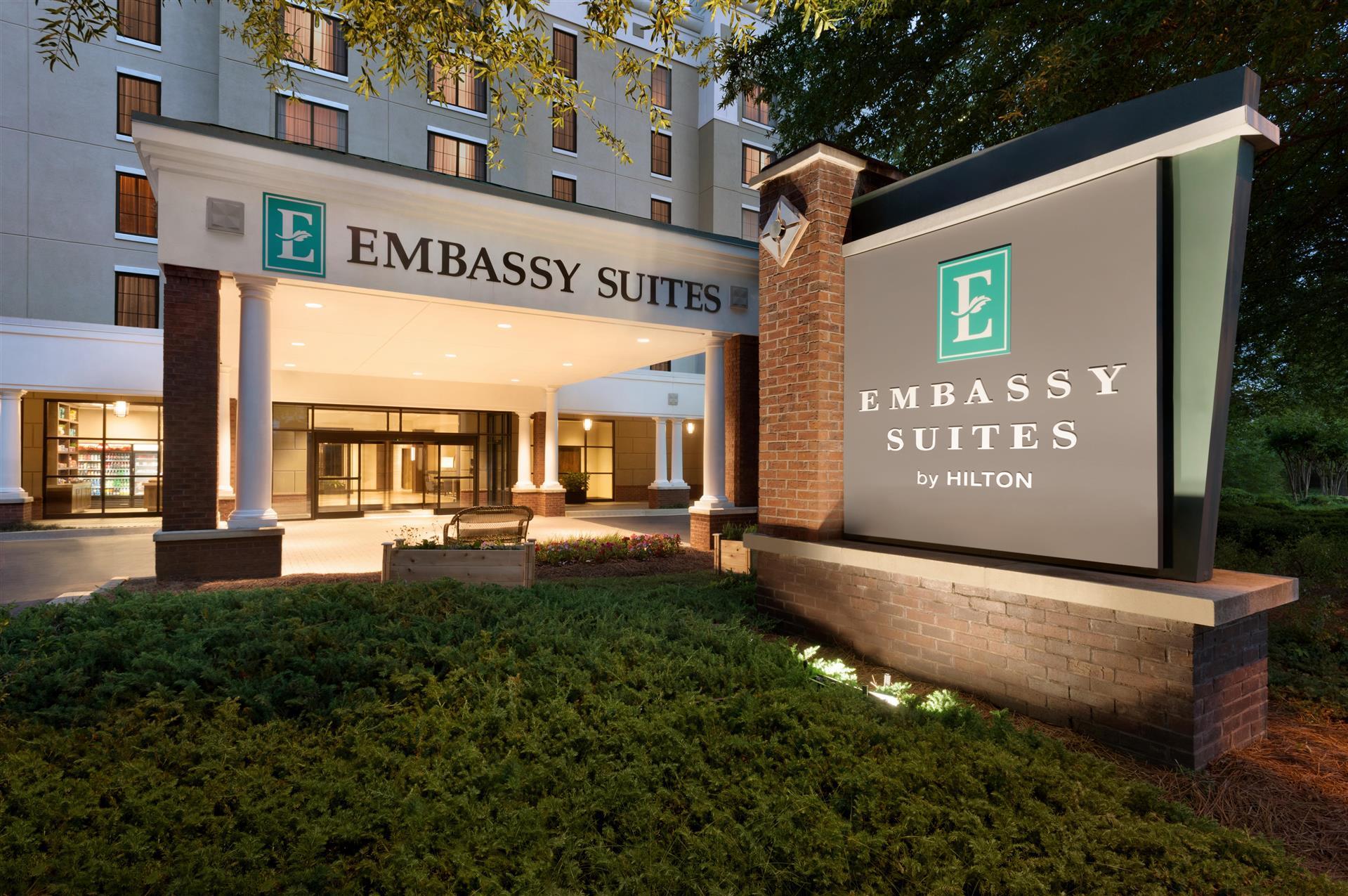 Embassy Suites by Hilton Atlanta Alpharetta image