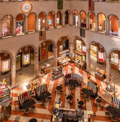 Centro Commerciale DFS Luxury