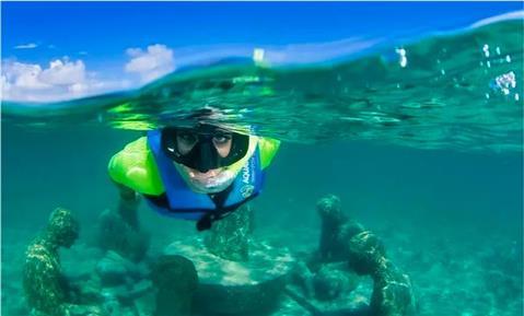Buceo en el Museo Subacuático