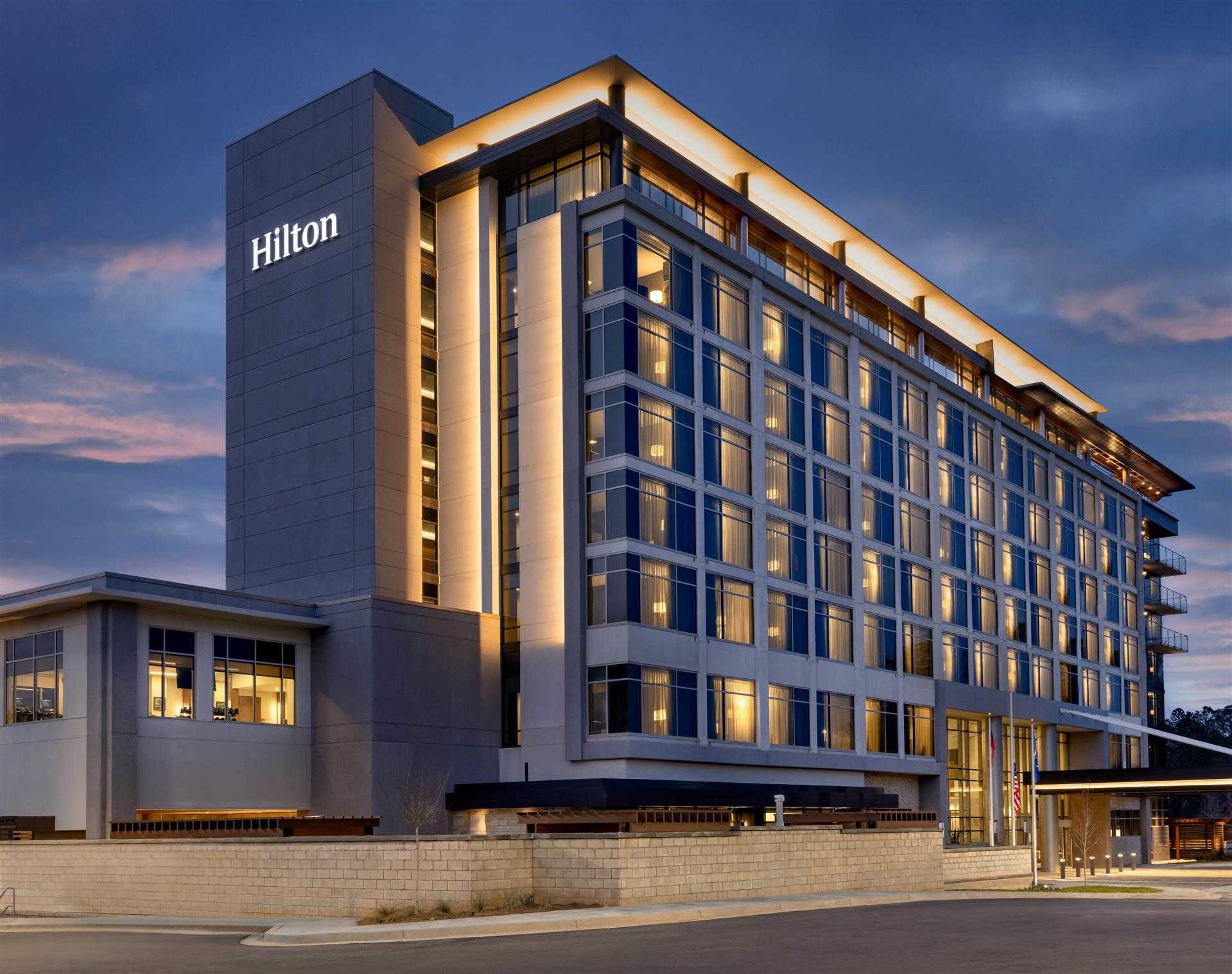 Hilton Alpharetta Atlanta в Alpharetta, GA