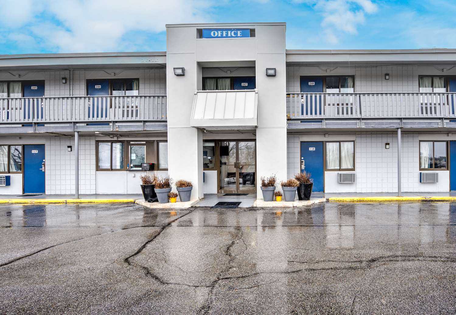 Americas Best Value Inn Bangor in Bangor, ME